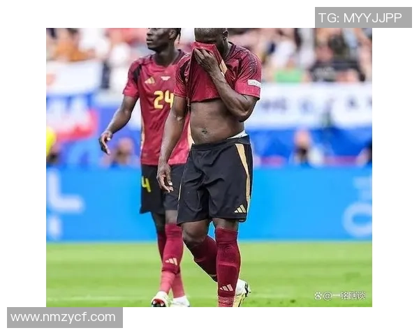 足球明星也有啤酒肚揭秘运动员的饮食与生活方式对身材的影响